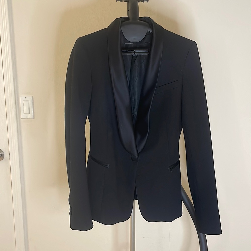 BlackZara Suit- Two Piece , Pants and Blazer.